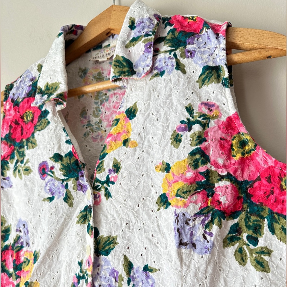 Vintage Susan Bristol Floral Embroidered Sleeveless Top - Picture 4 of 11